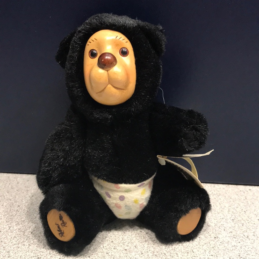 Applause Robert Raikes Collector bear